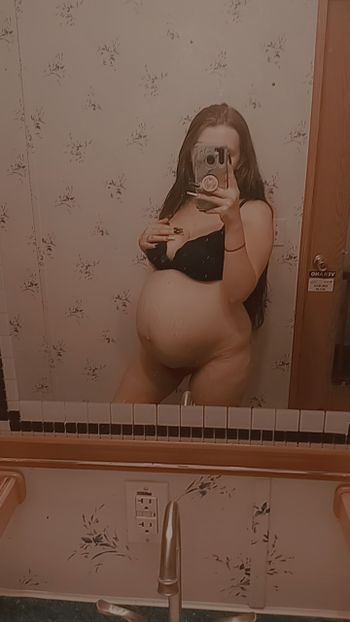 littlemissyfans OnlyFans teen selfie