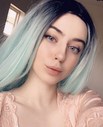 nude lolafawnfree doing streamer