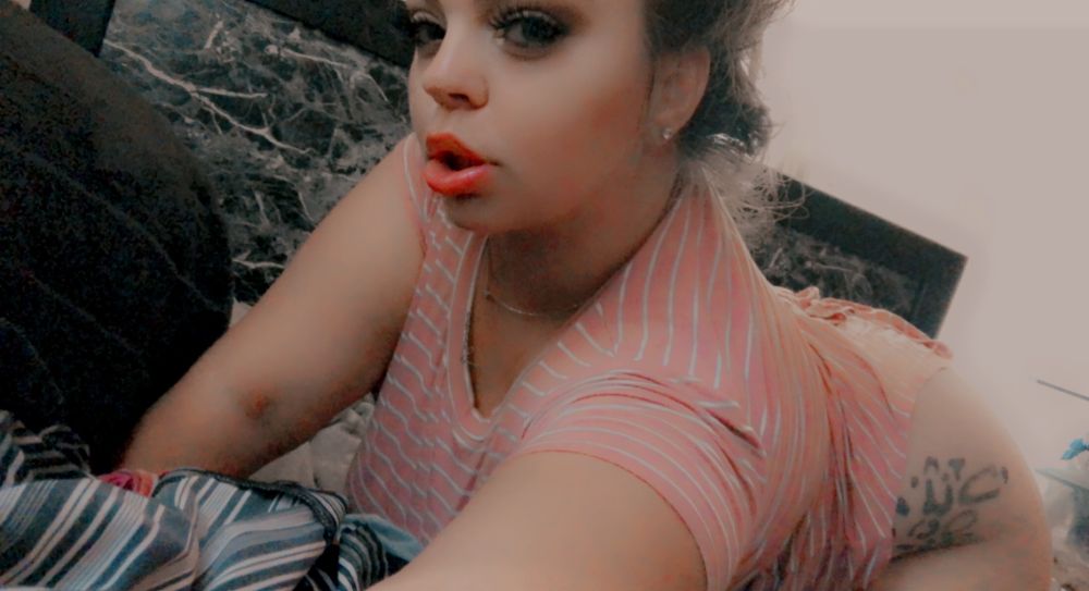 lollibaby99 OnlyFans showing bbw