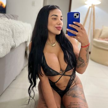 nude lucianabenicio recording couple selfie