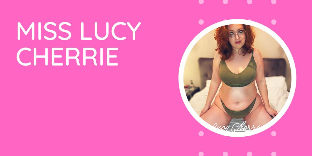 lucycherrie OnlyFans doing anal