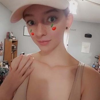 nude magicsexcouch leaking streamer selfie