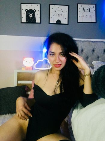 nude maia921 leaking latina