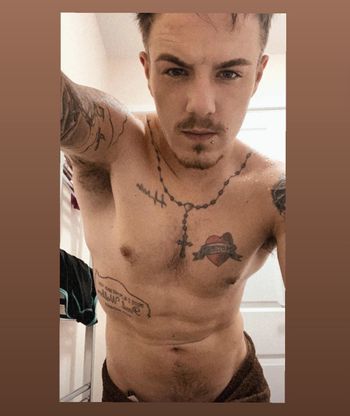 malikisanchezz OnlyFans custom content selfie