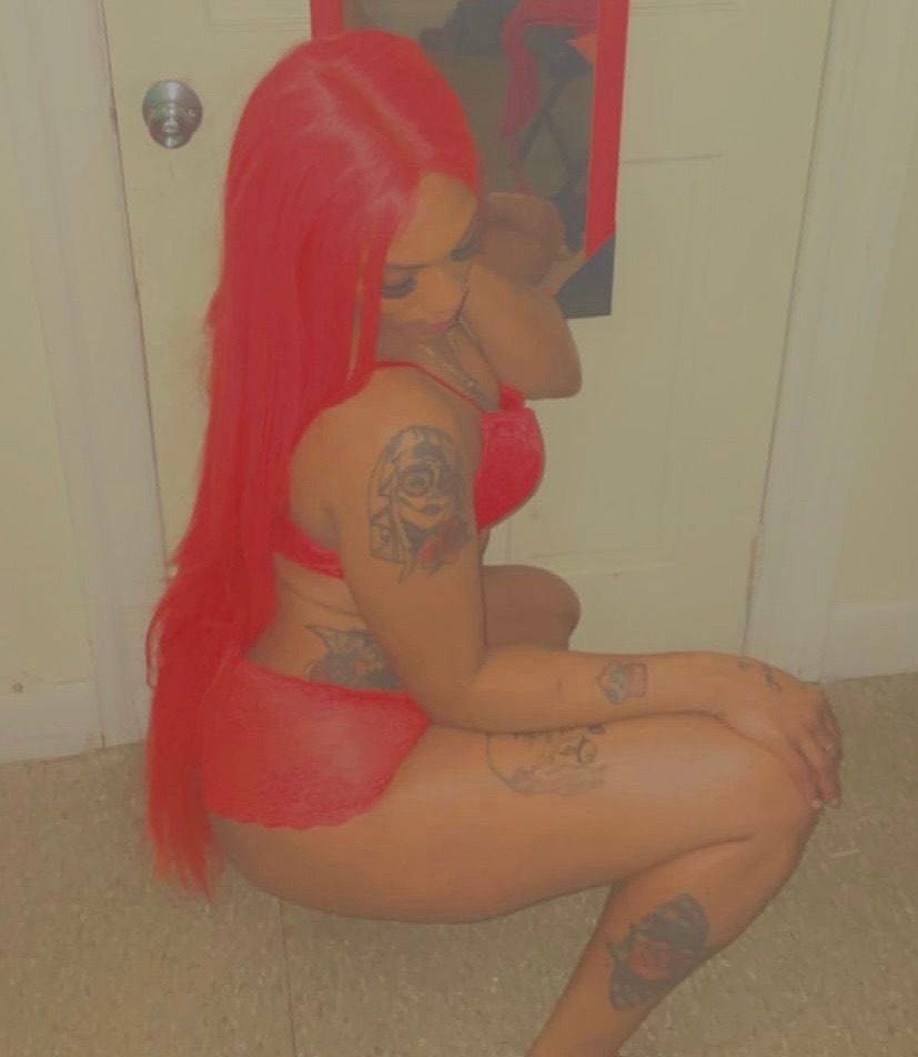 maneater2yu OnlyFans doing united states