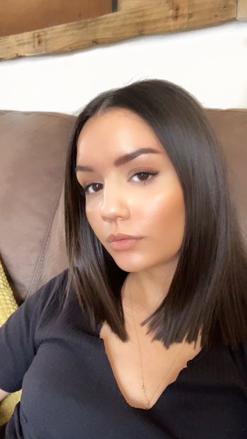 nude mara_xo showing messaging