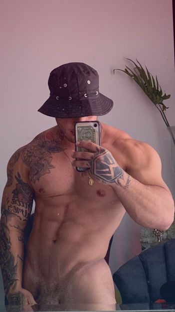 marck_mathews OnlyFans streamer