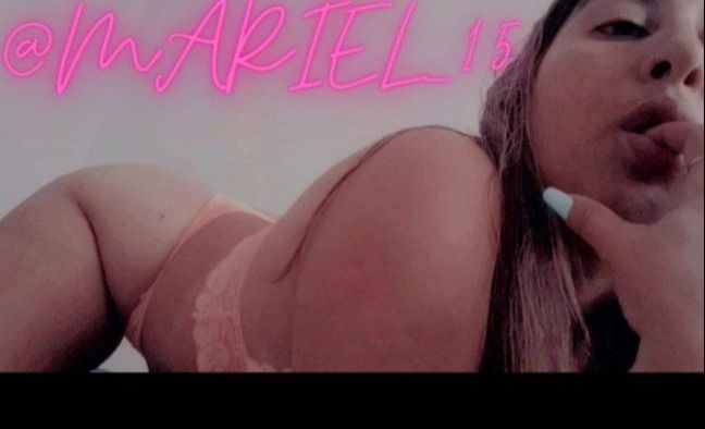 mariel_15 OnlyFans doing male