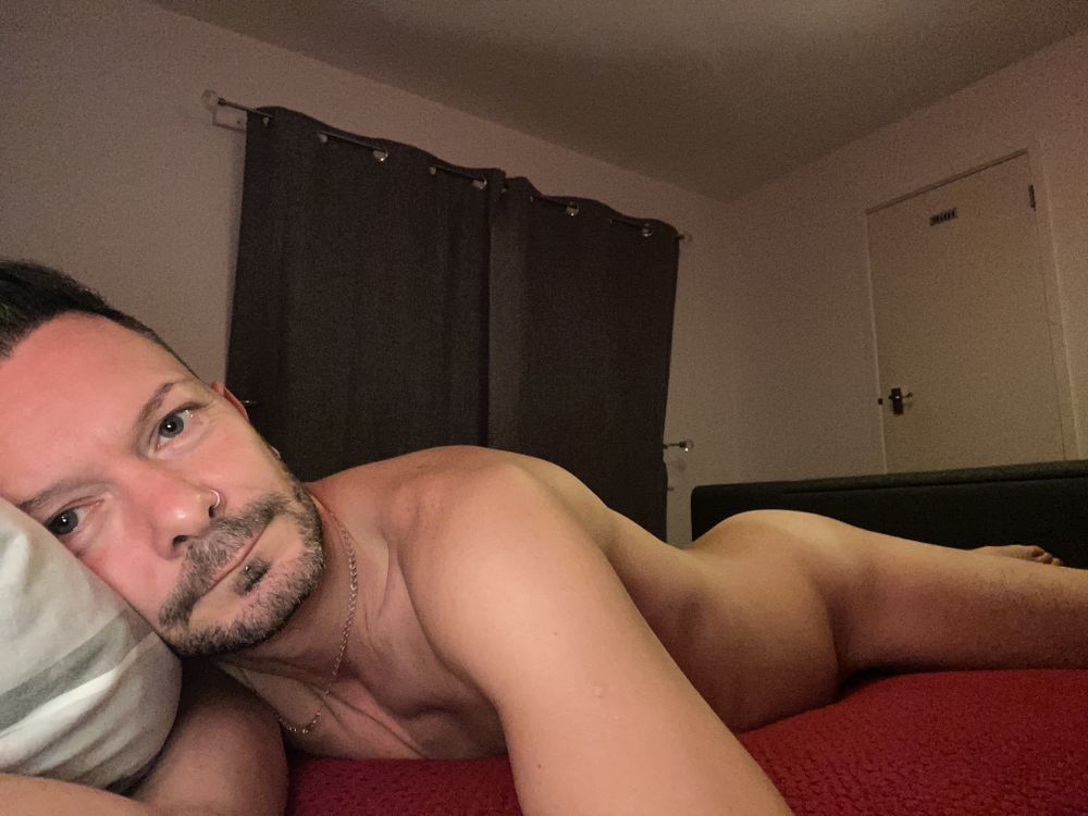 markscocks1 OnlyFans doing male