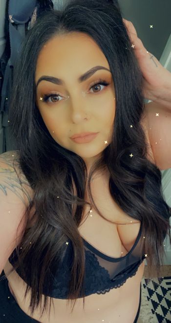 nude marmariex showing bbw selfie