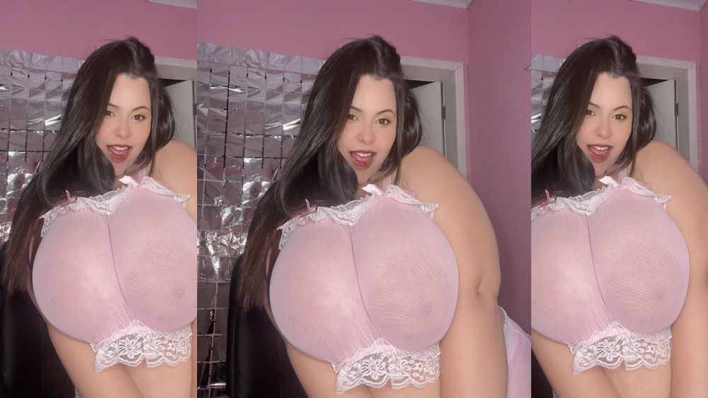 marytazz OnlyFans doing latina