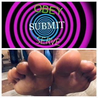 maskedslimmaster OnlyFans doing feet