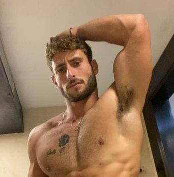 masterarnoldcloseups OnlyFans latina
