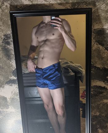 maxiphibian OnlyFans toys selfie