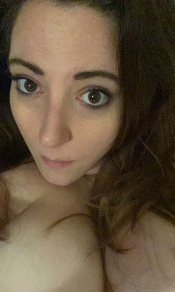 nude meganswet kinky selfie