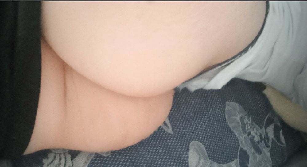 meli_th OnlyFans posting nude