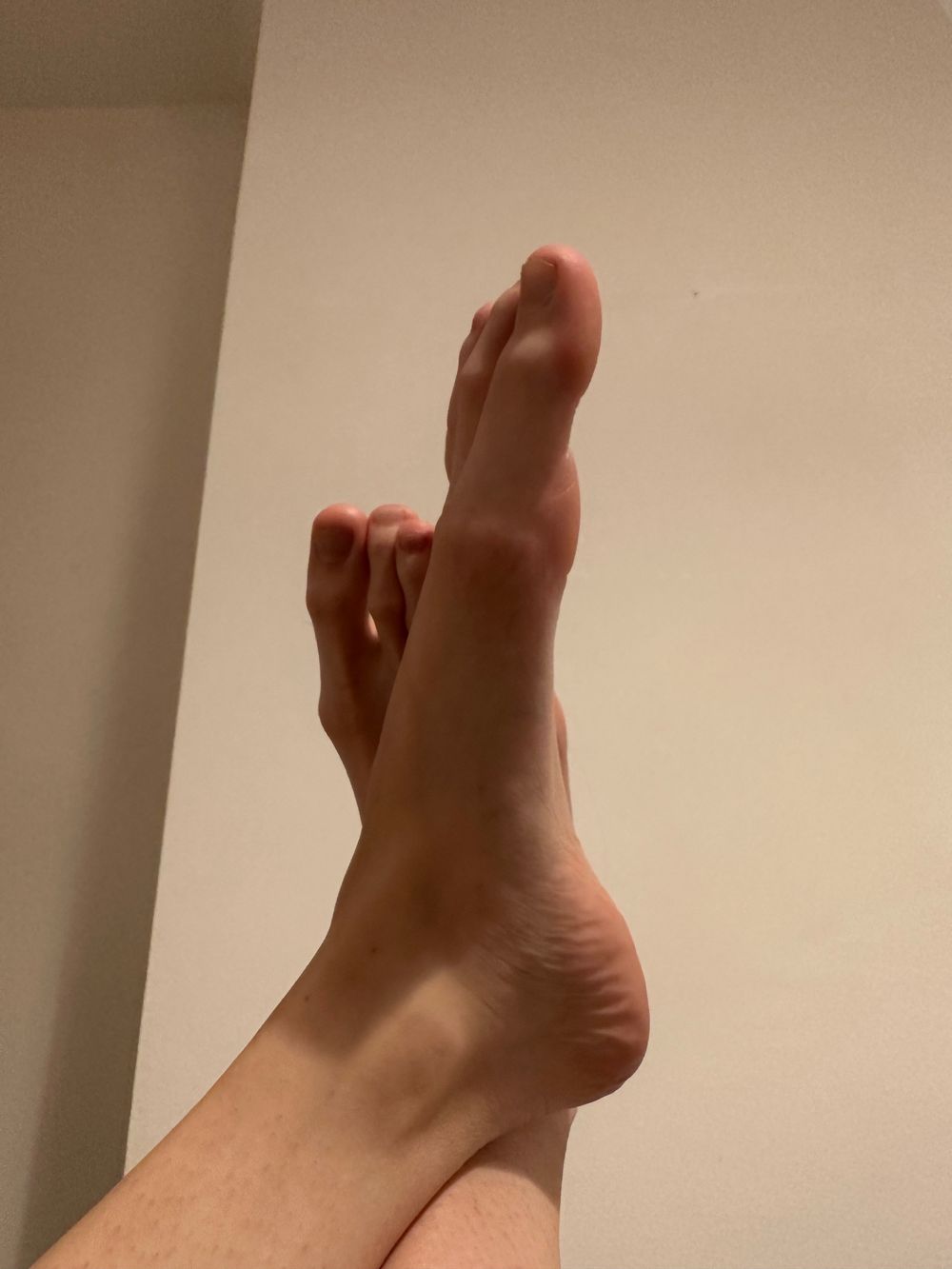 millie1997 OnlyFans feet