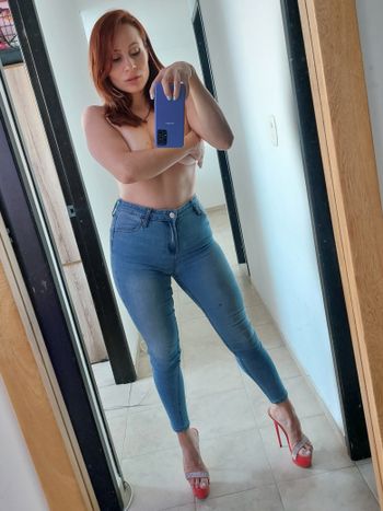 miss_charlize OnlyFans mommy selfie