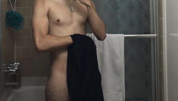 nude mistypapi posting latina selfie