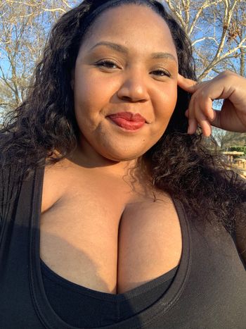 nude moonabegrandbbw posting bbw selfie