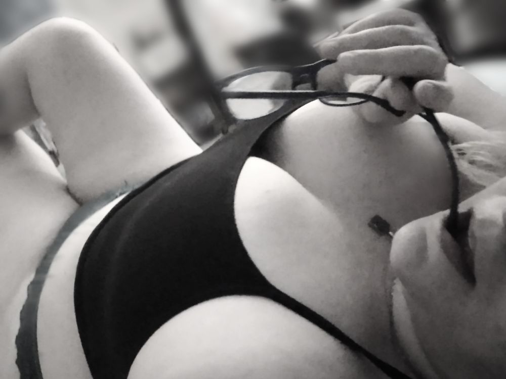 moonladybbw OnlyFans doing mommy