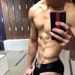 nude moreofallen fitness selfie