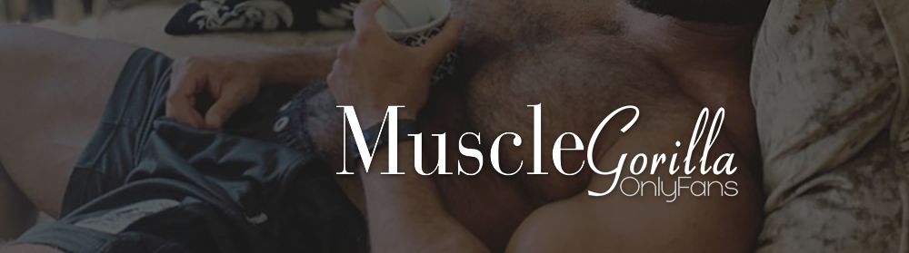 musclegorilla OnlyFans leaking exhibitionism