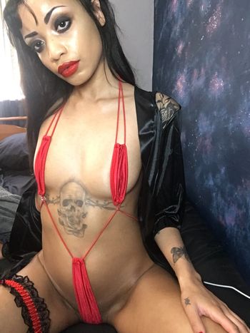 myrealdollparts OnlyFans artist