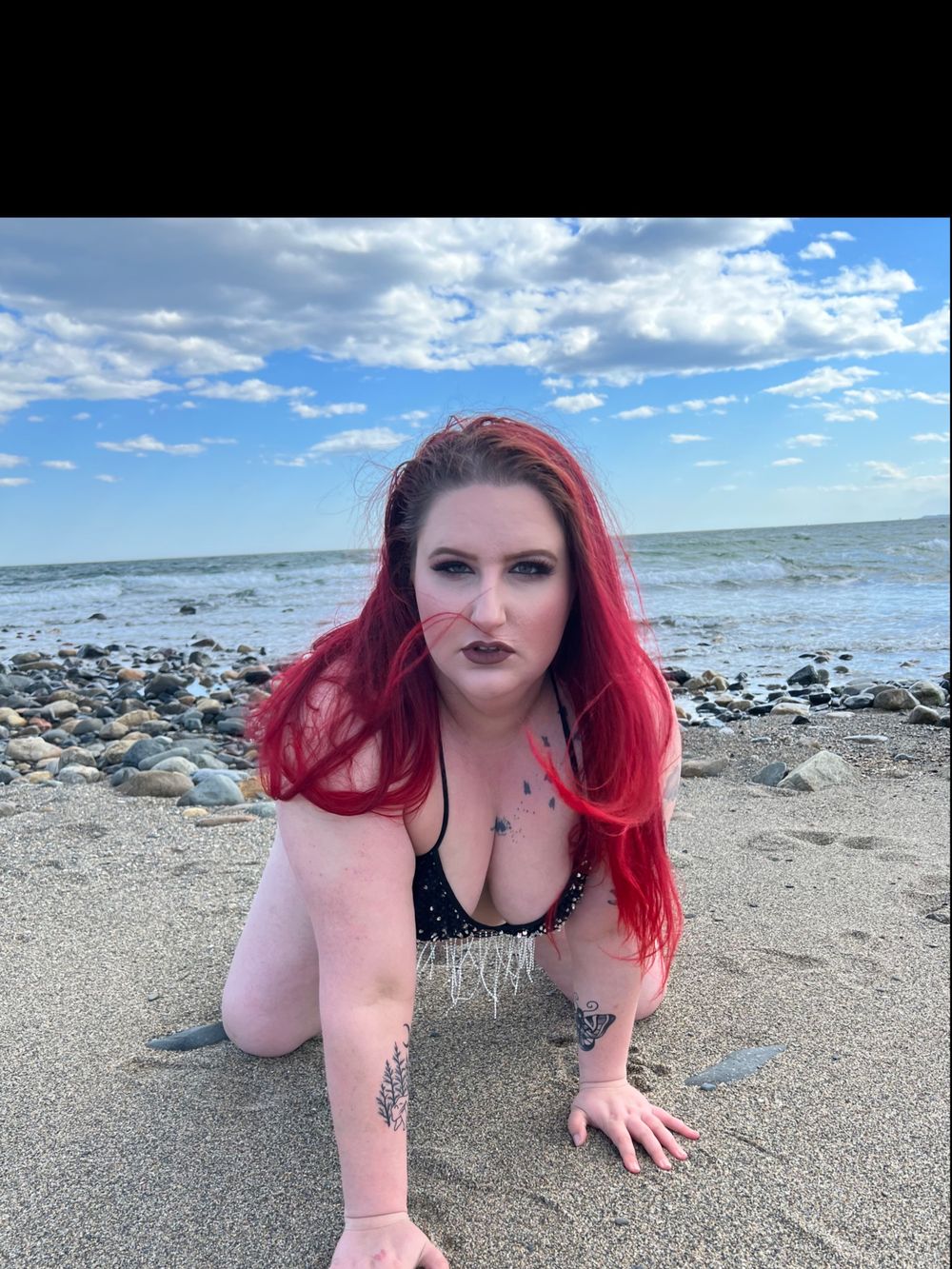 mysteriousmae69 OnlyFans showing masturbation