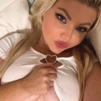 nadiamyckinski OnlyFans anal