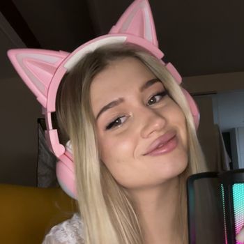 nude nastynatashy leaking streamer selfie