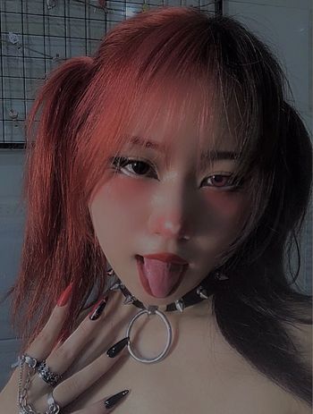 nude naughtybunny666 doing asian selfie