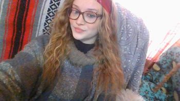 nude nella_saphire showing united states selfie