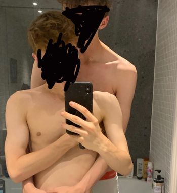 nude noahsonnyxxx posting united kingdom