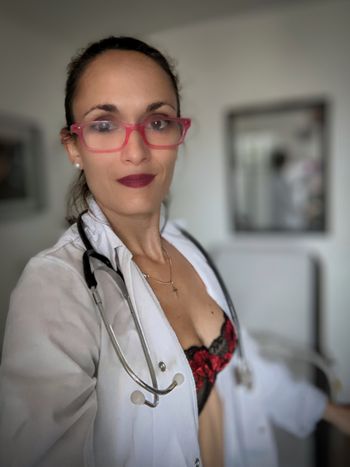 nurseblanche OnlyFans femdom selfie