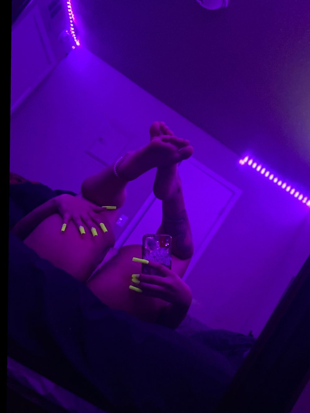 nude nymph0xxx United States