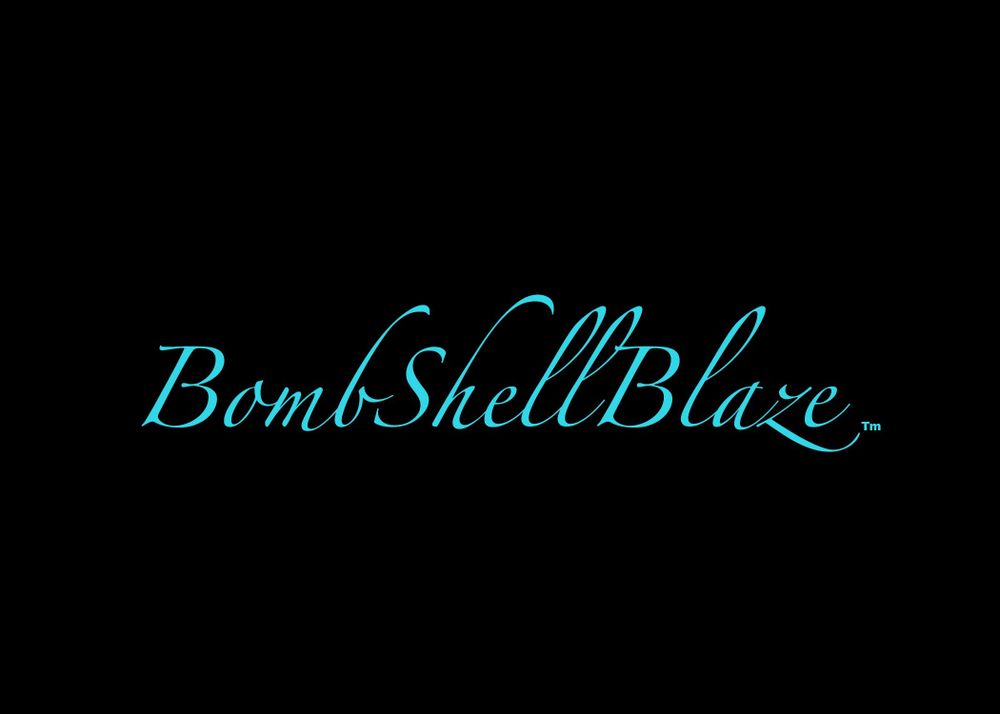 officialbombshellblaze OnlyFans posting exhibitionism