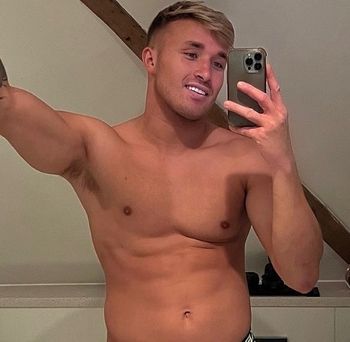 nude oscarjenson leaking male selfie