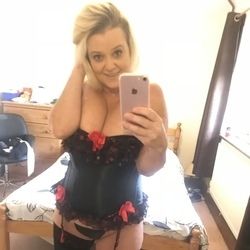 page3lexy OnlyFans messaging