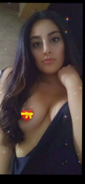 nude pamelitahot showing latina