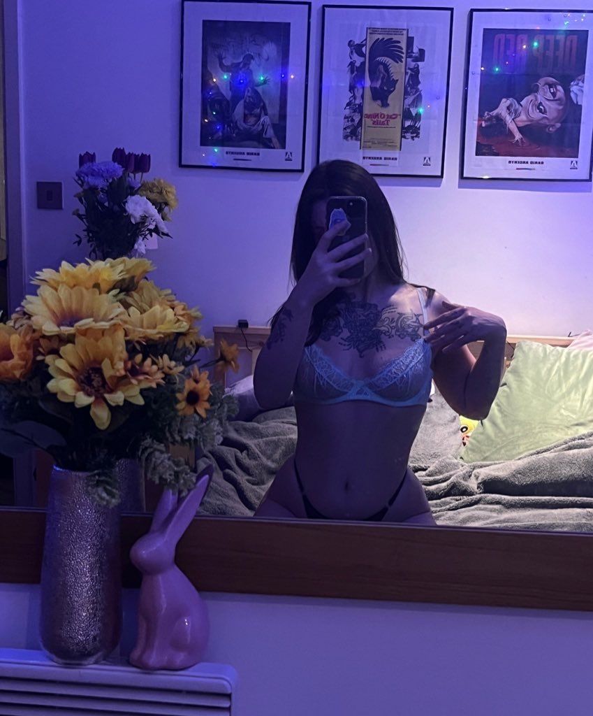 pervertedxxprincess OnlyFans recording streamer