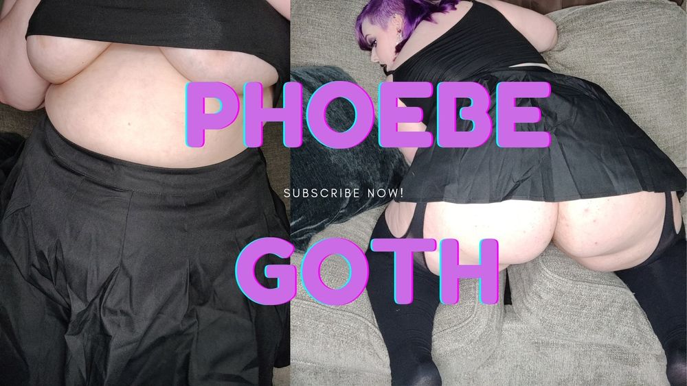 phoebegoth OnlyFans posting nude