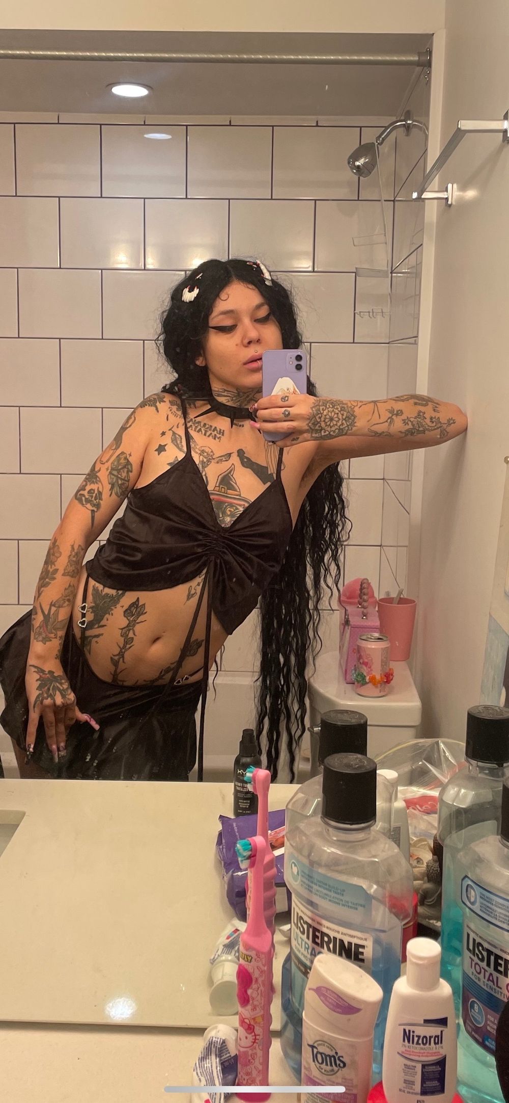 playb0ykitten OnlyFans showing submissive