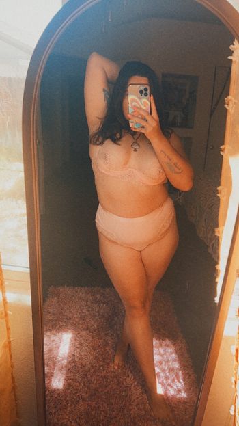 nude plurssy recording worn panties