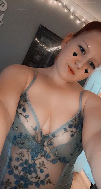 nude princesssky leaking messaging selfie