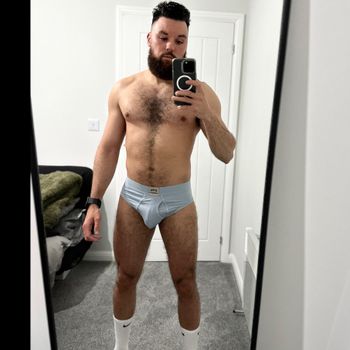 nude r_hung recording streamer