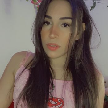 nude raspberry_with_cream showing streamer selfie