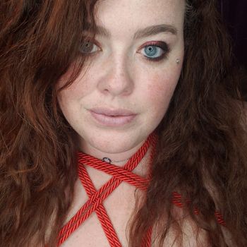 nude rebelprincessbrat2.0 posting bdsm selfie