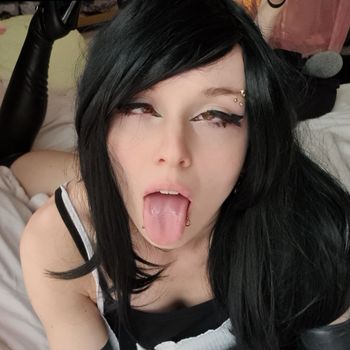 nude rivenmercy posting toys selfie