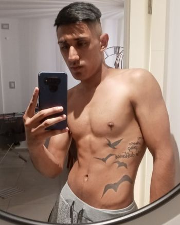 nude rodrimorochoarg1 posting submissive